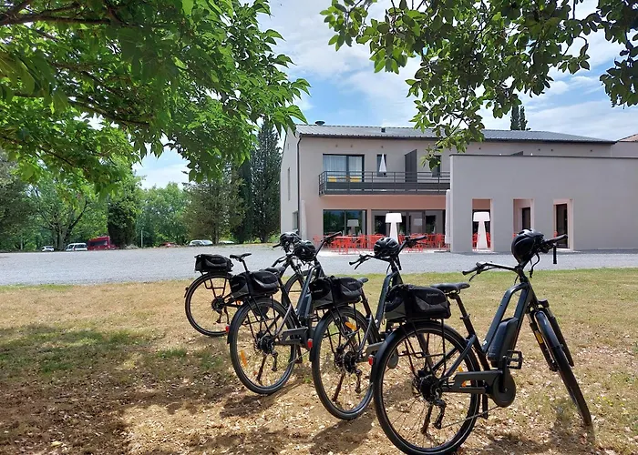 Logis Les Murets Restaurant Hotel Chandolas