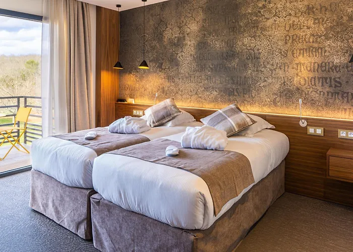 Hotel Logis Les Murets Restaurant Chandolas