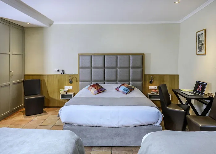 Logis Les Murets Restaurant Hotel Chandolas