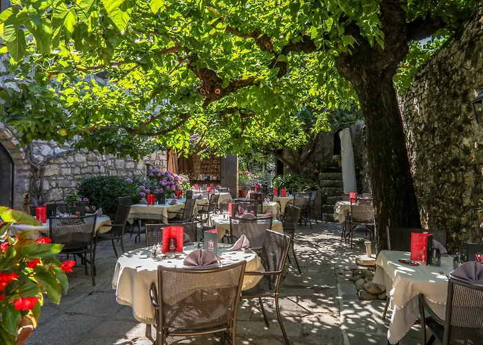 Logis Les Murets Restaurant