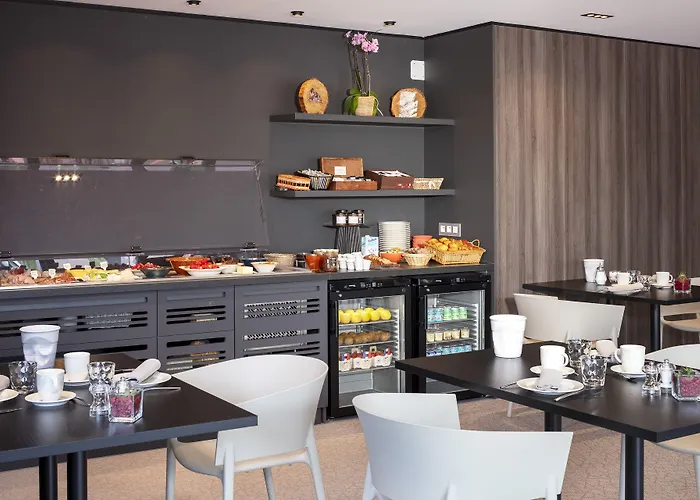 Hotel Logis Les Murets Restaurant Chandolas
