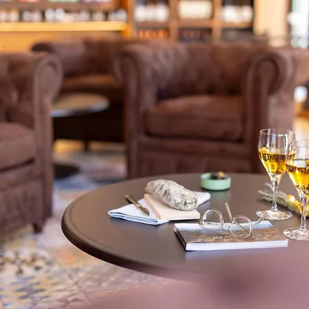 Hotel Logis Les Murets Restaurant 3*
